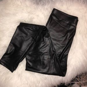 Leather looking leggings